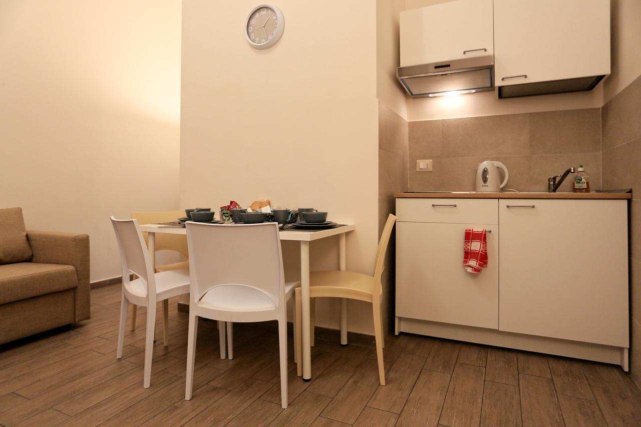 Apartcity Naples B&B Екстериор снимка